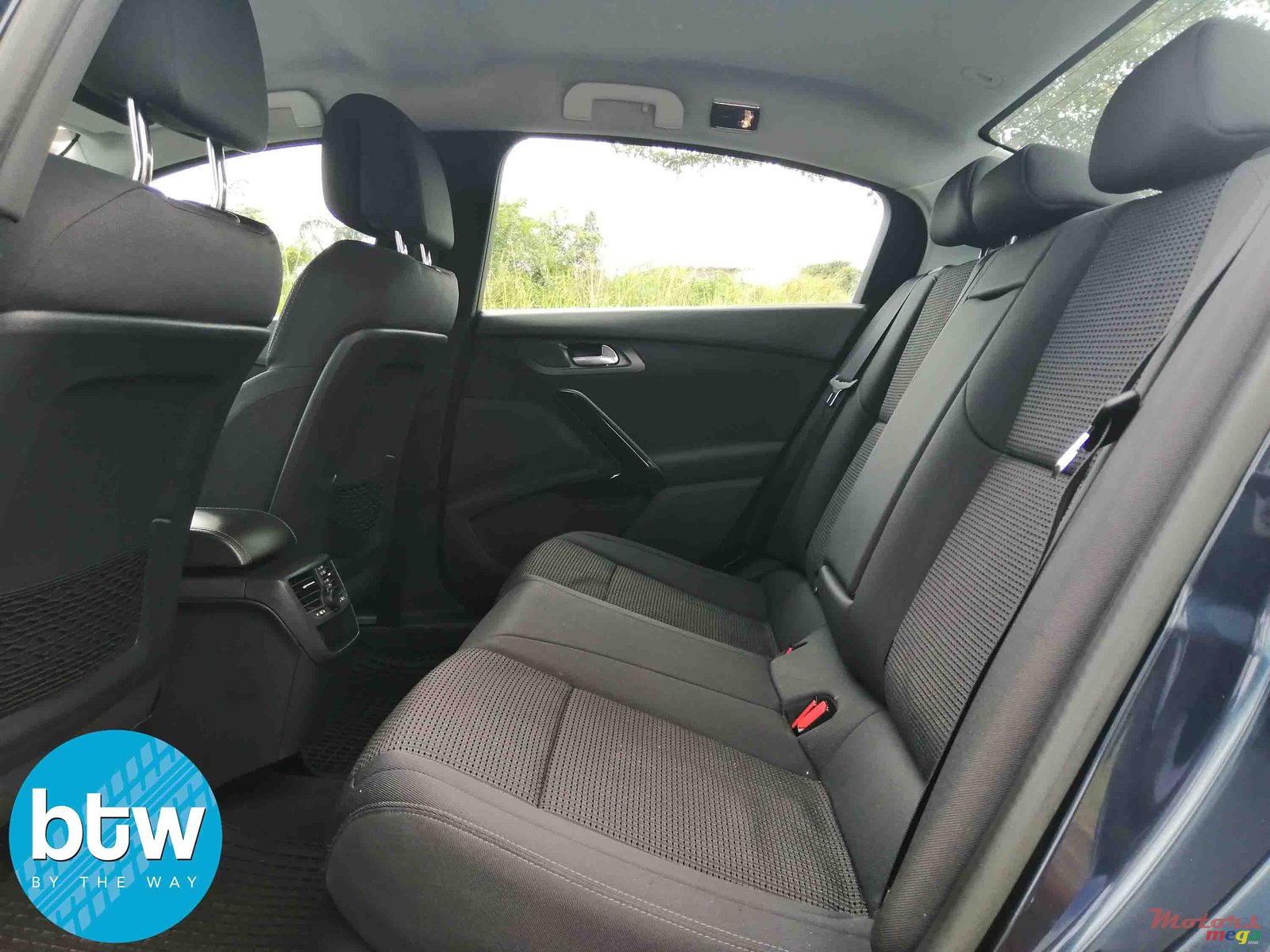 2012' Peugeot 508 photo #4