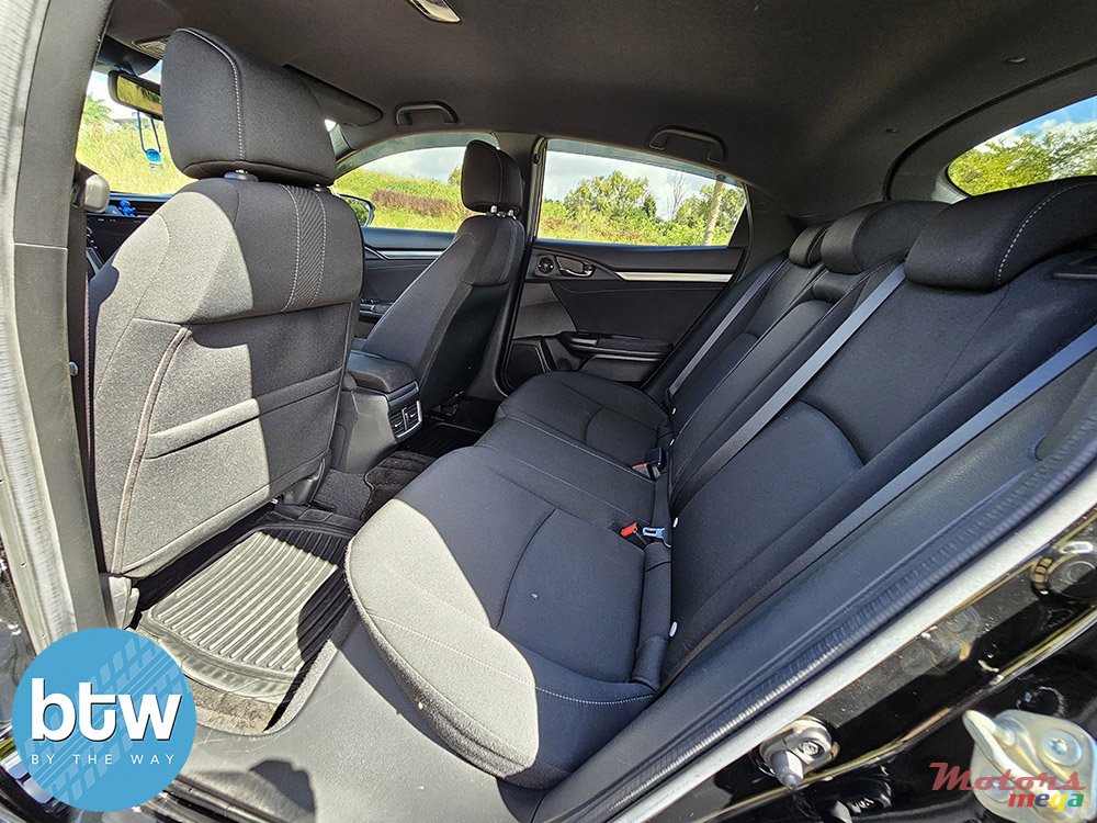 2018' Honda Civic FK7 photo #6