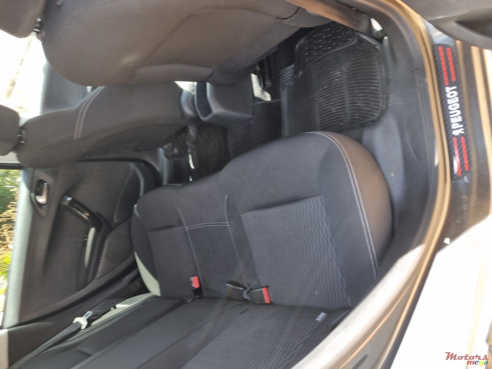 2017' Peugeot 208 photo #5