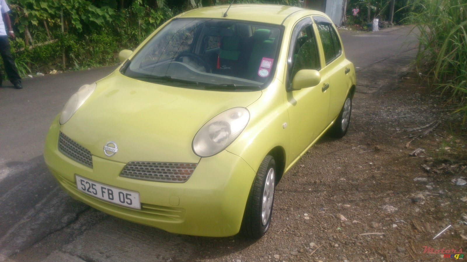 2005' Nissan photo #1