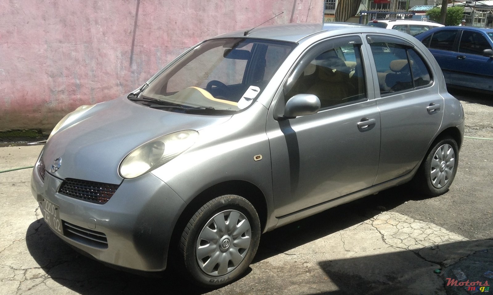 2002' Nissan March photo #2