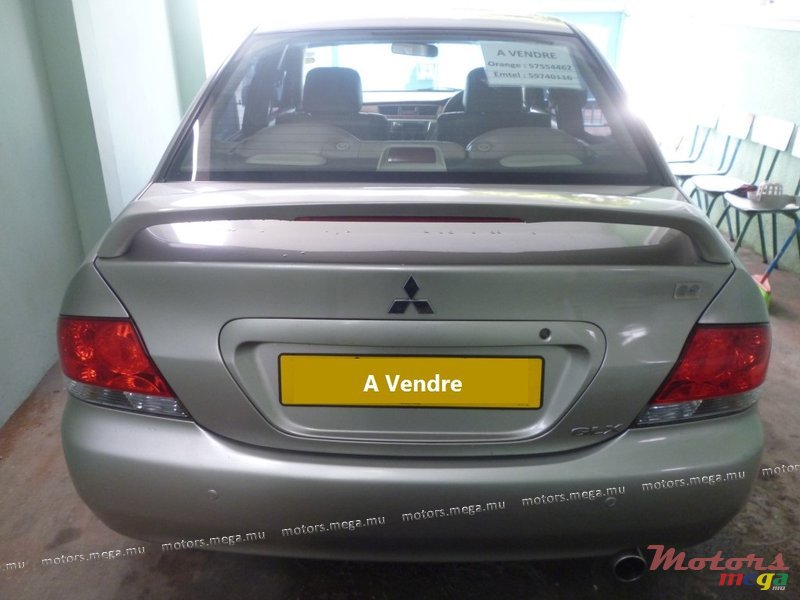 2003' Mitsubishi Lancer GLX photo #3