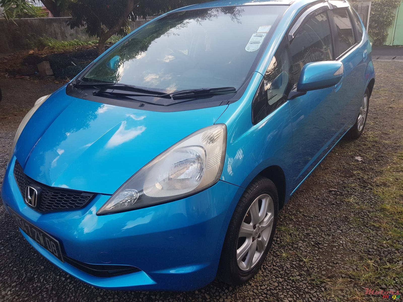 2008' Honda Fit photo #1