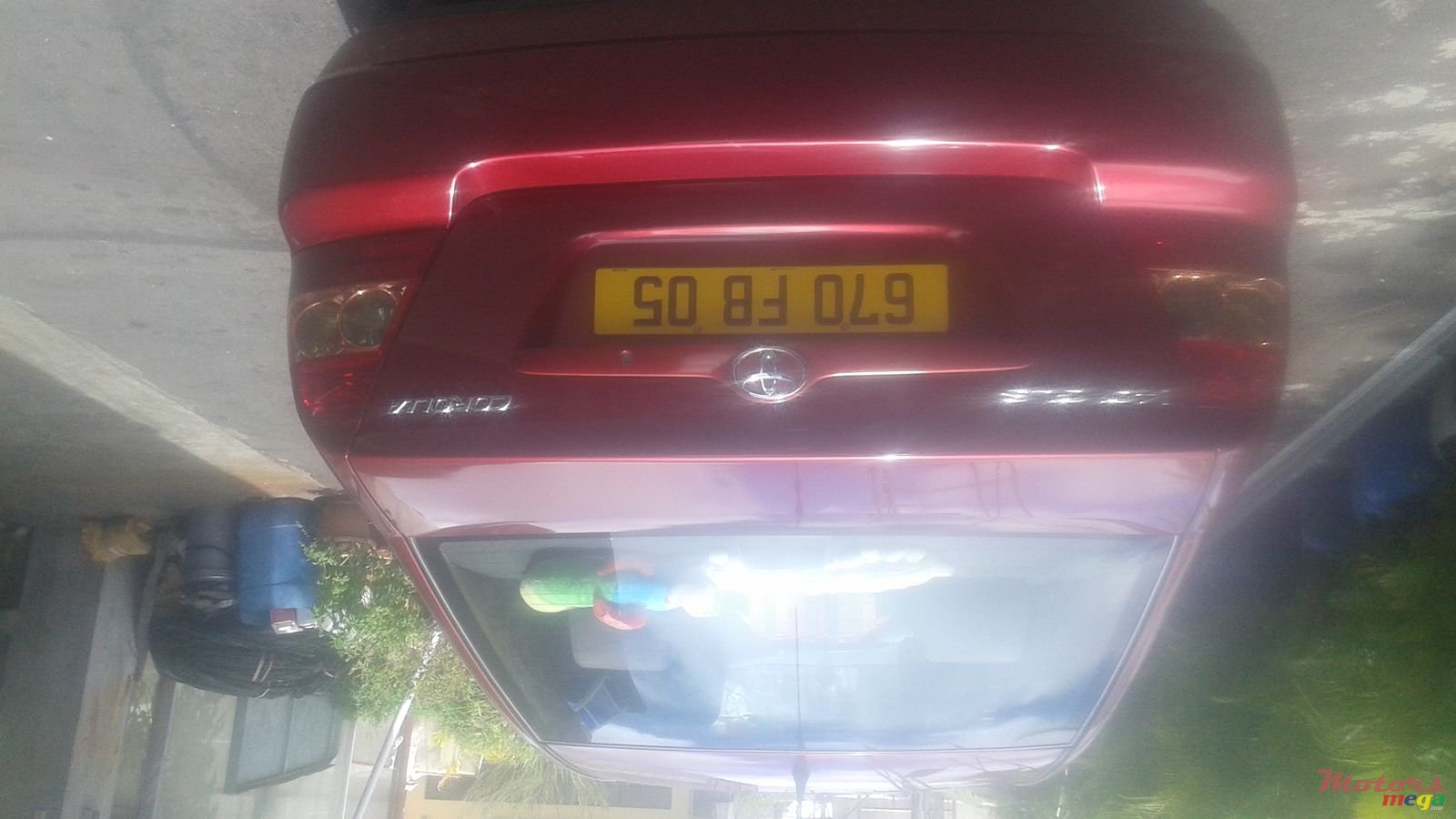 2005' Toyota Corolla photo #3