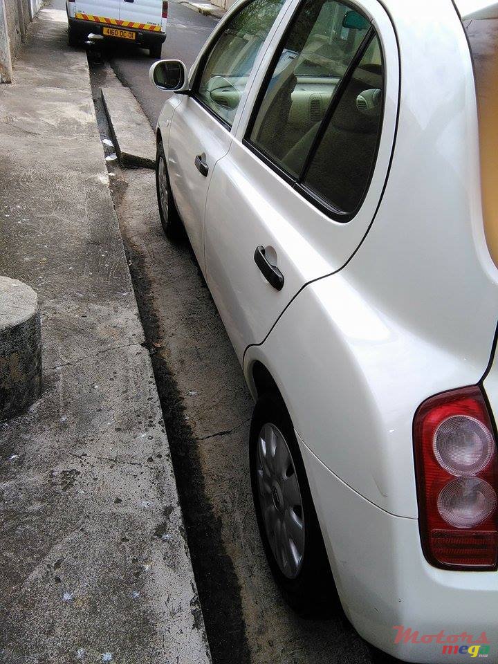 2003' Nissan AK12 photo #6