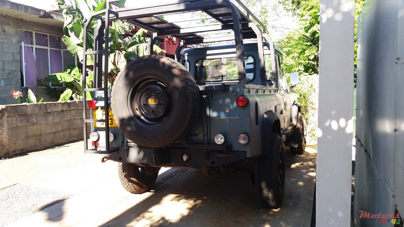 1992' Land Rover Defender 110 Moteur Nissan QD32 turbo photo #4
