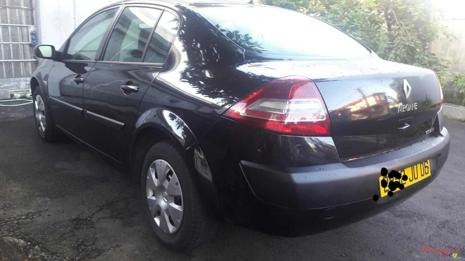 2006' Renault photo #2