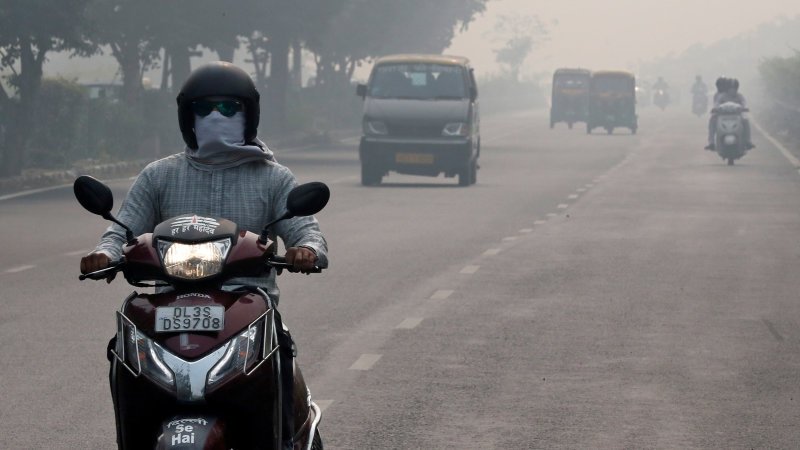 India proposes electrifying motorbikes, scooters in 6-8 years