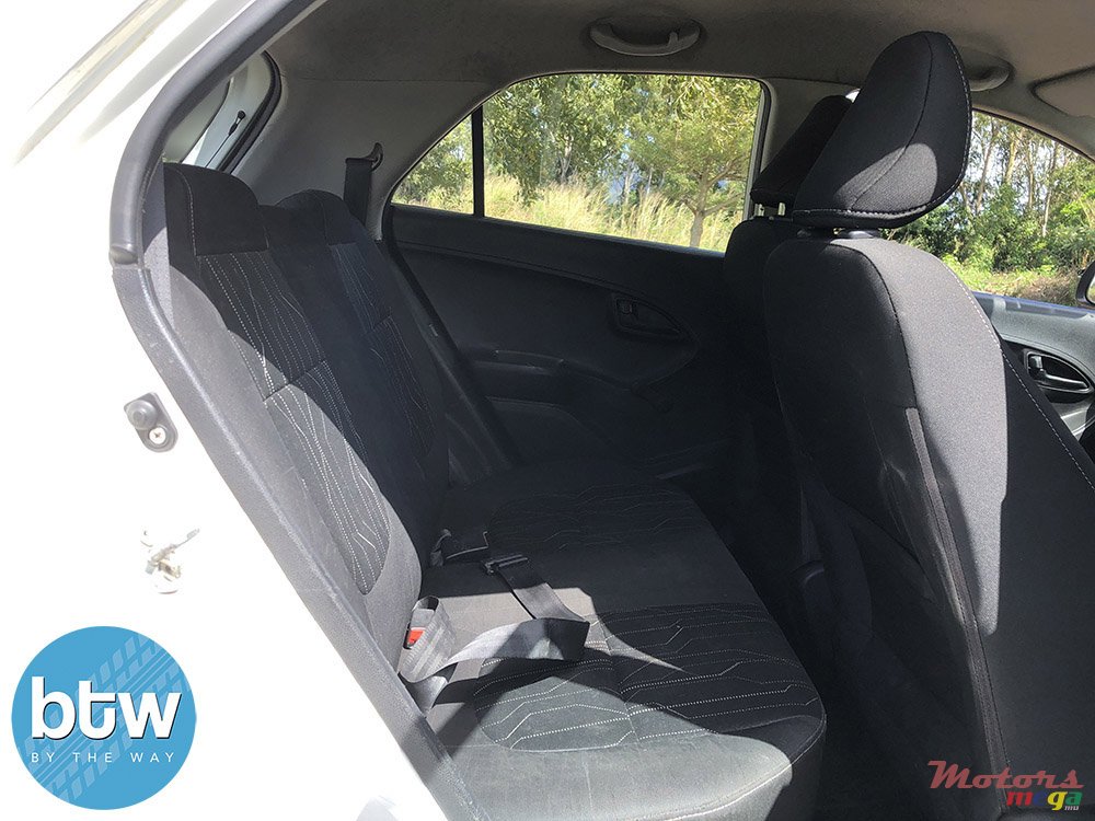 2013' Kia Picanto photo #6