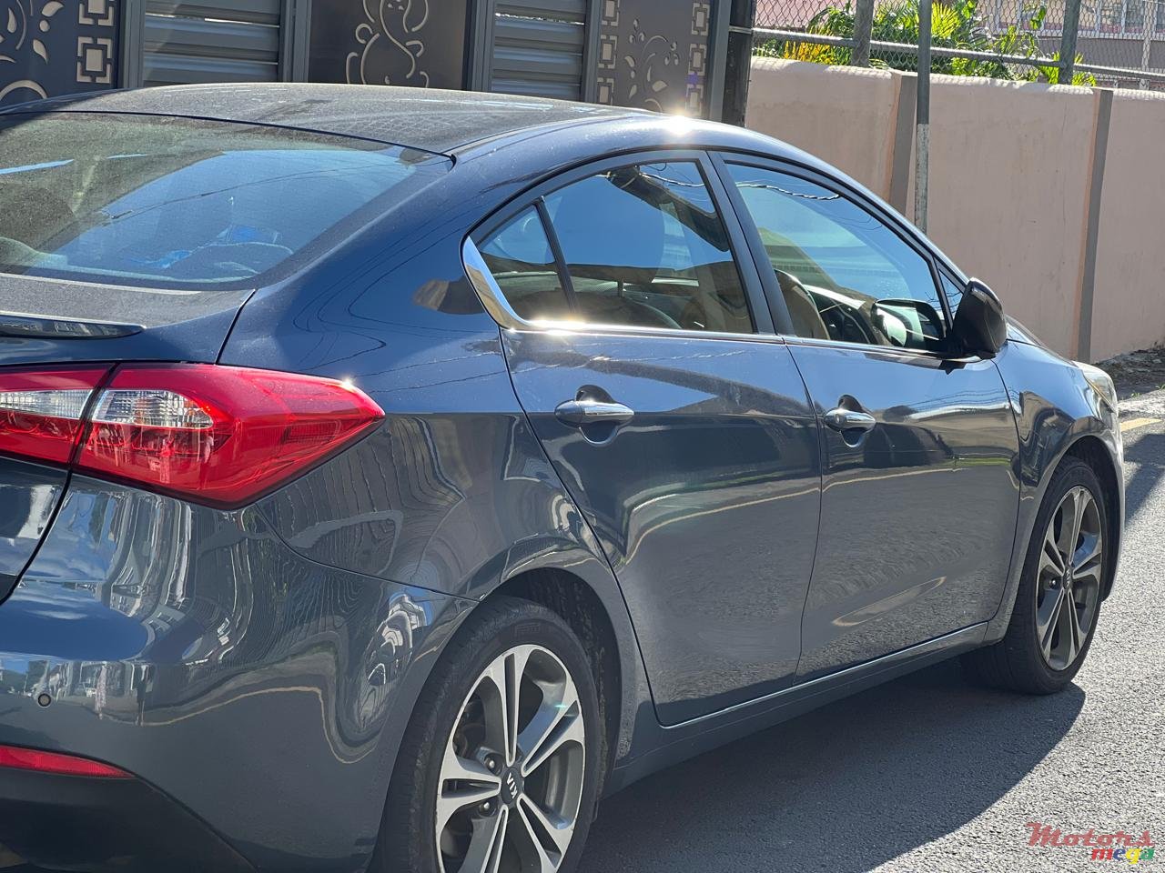 2015' Kia Cerato photo #2