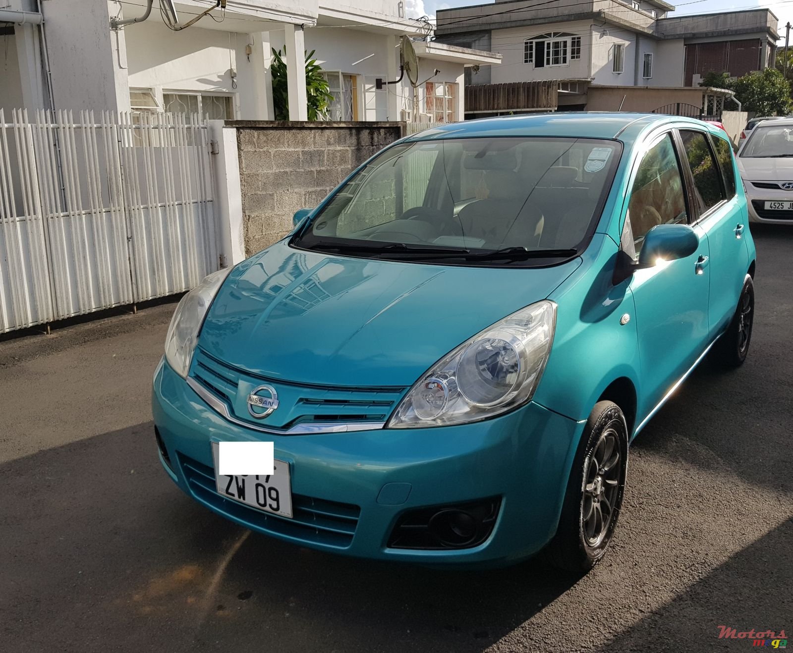 2009' Nissan Note photo #1
