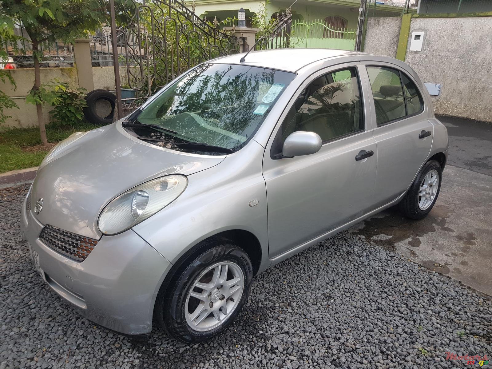 2004' Nissan March photo #1