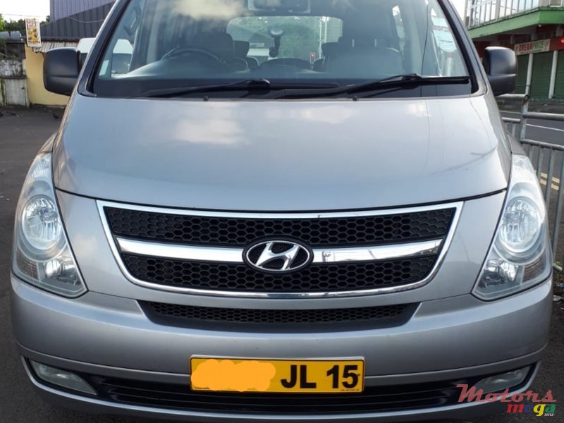 2016' Hyundai H-1 Automatic photo #2