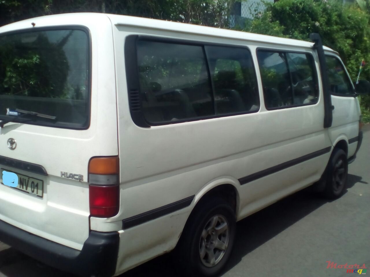 2001' Toyota nil photo #1