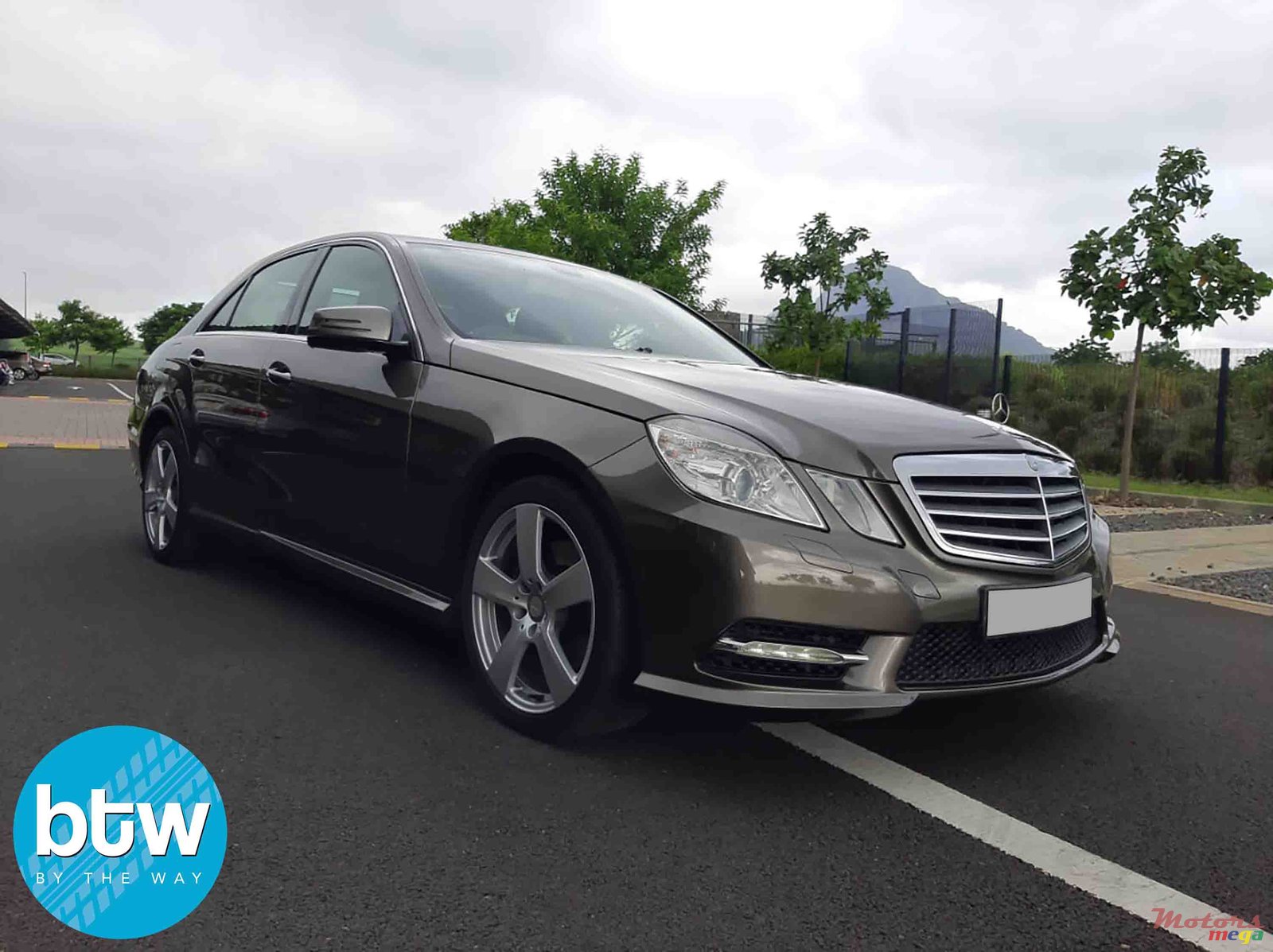 2015' Mercedes-Benz E-Class photo #1