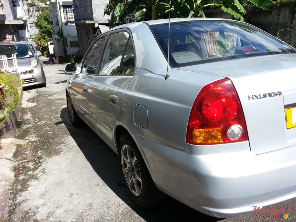 2005' Hyundai Accent None photo #1