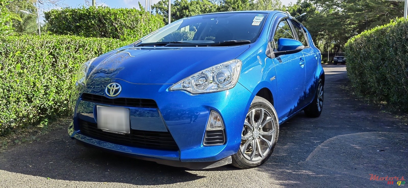 2014' Toyota AQUA photo #2