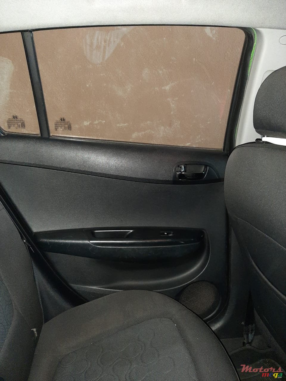 2011' Hyundai i20 photo #6