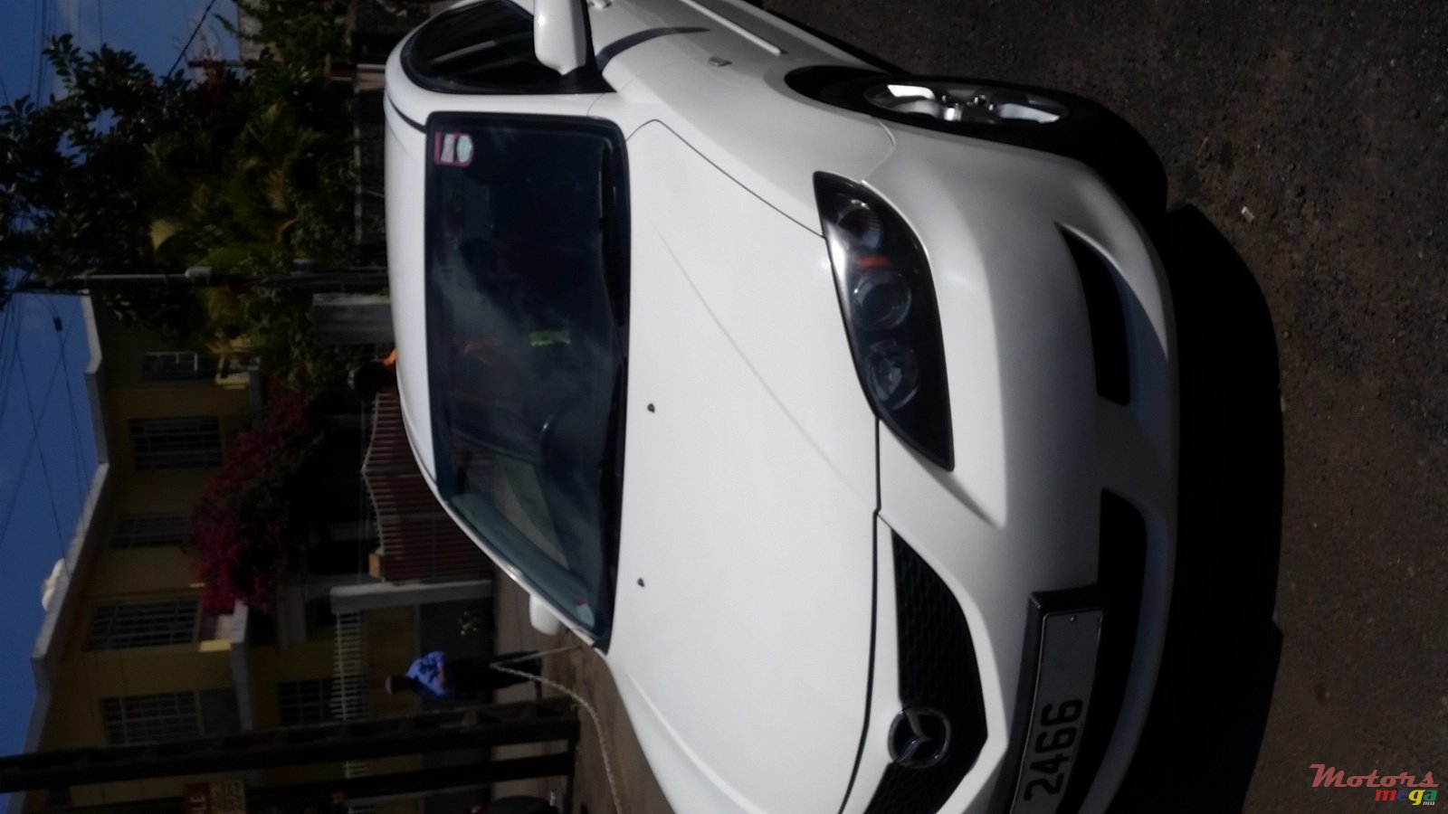 2004' Mazda 3 photo #1