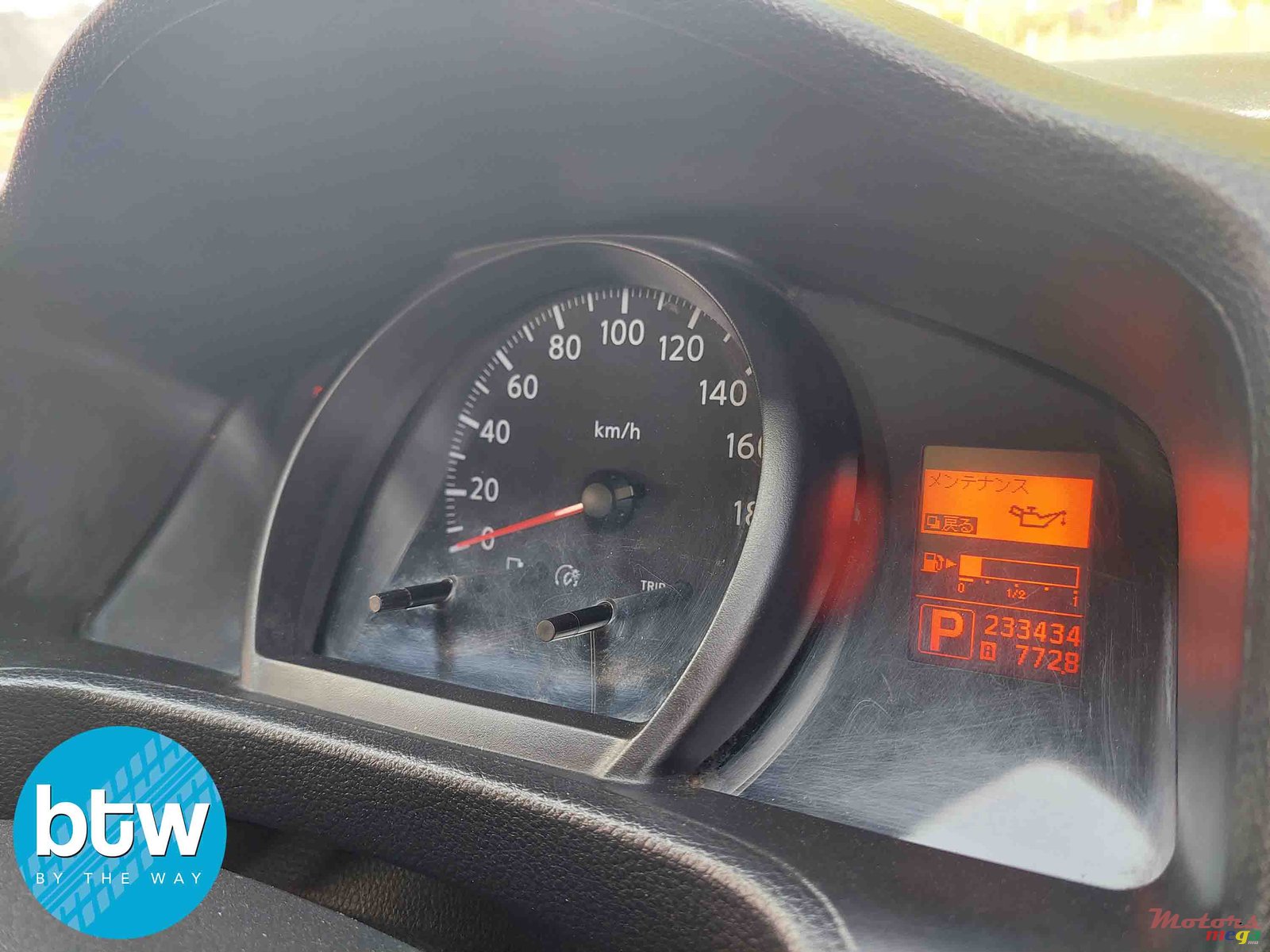 2013' Nissan NV photo #7