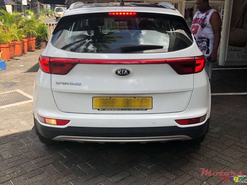 2017' Kia Sportage photo #4