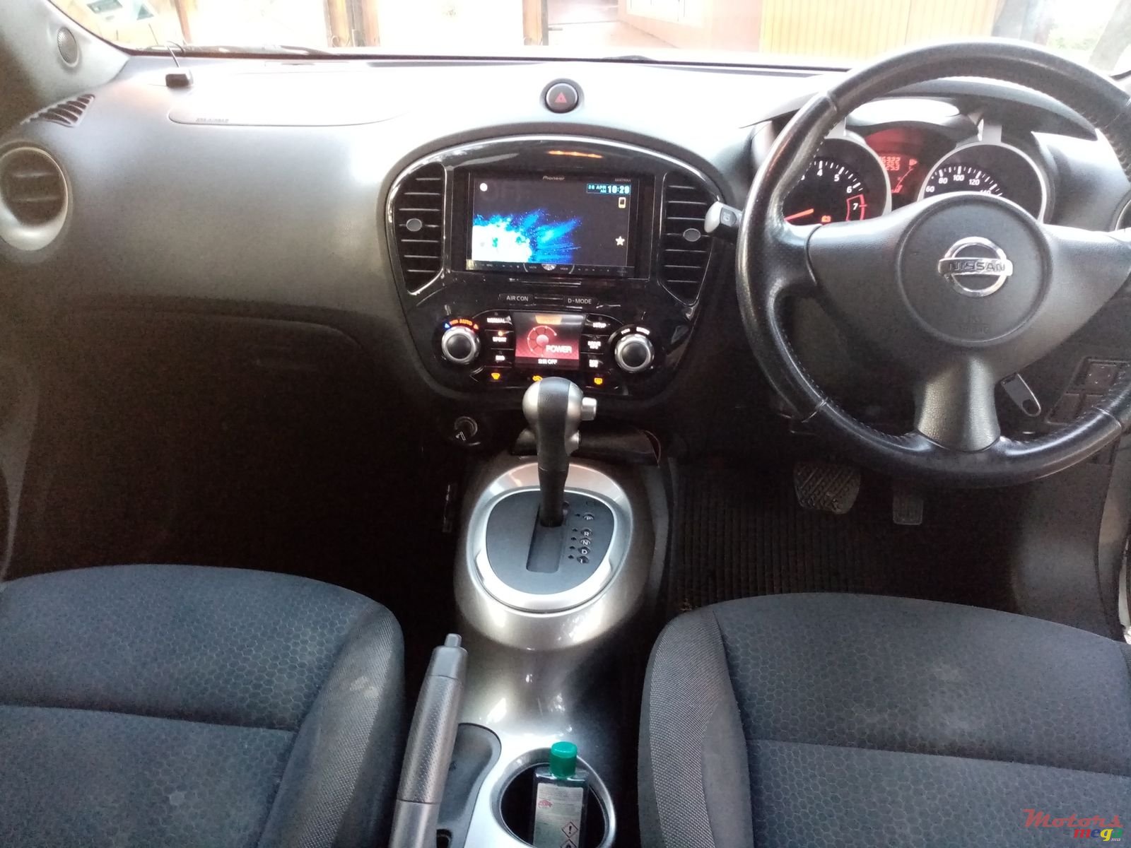 2011' Nissan Juke photo #4