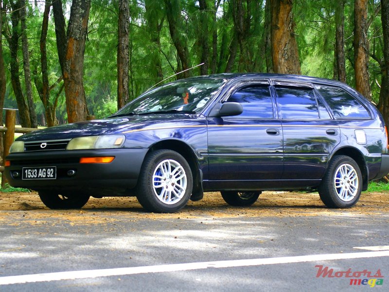 1992' Toyota Corolla EE105 photo #1