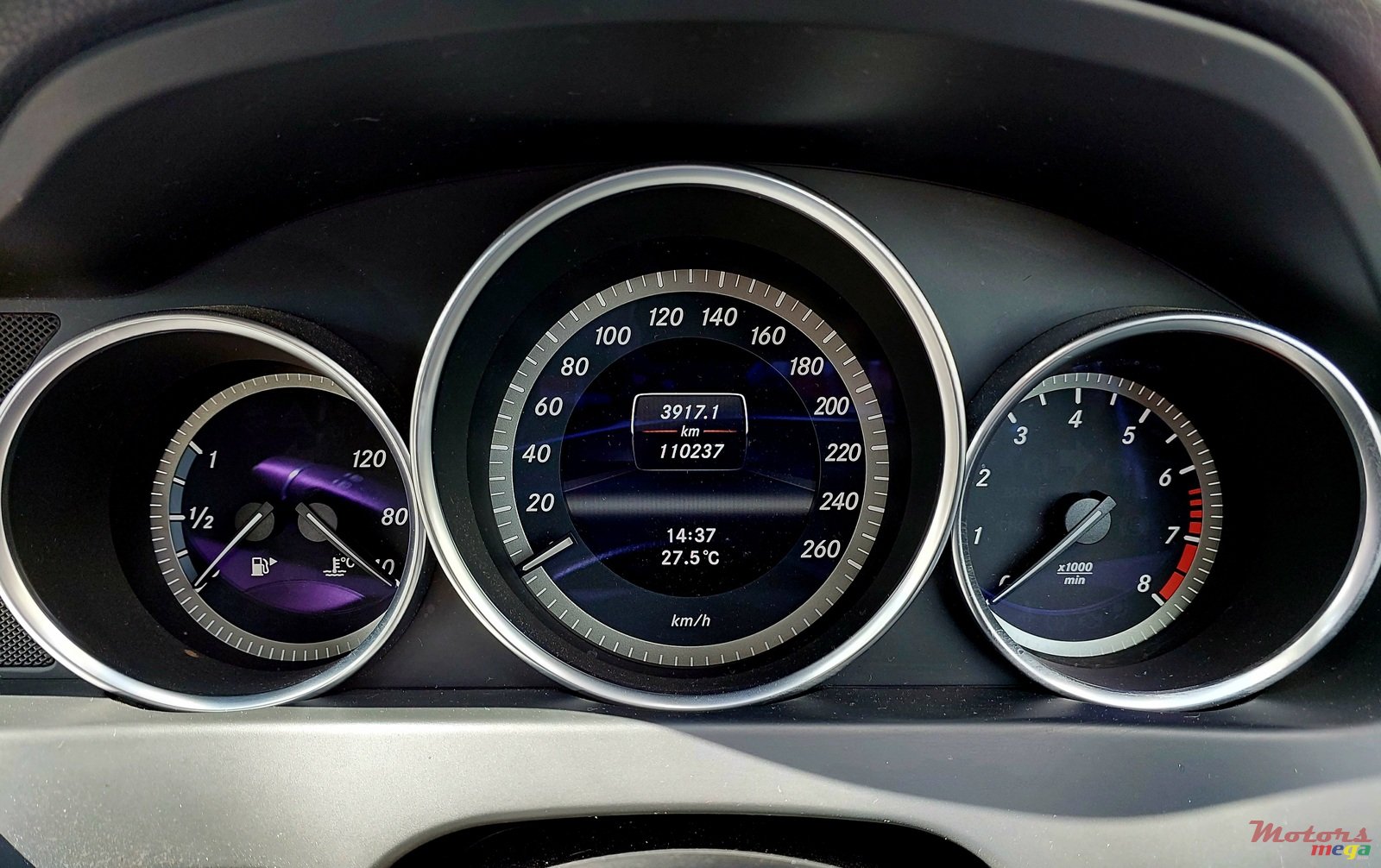 2014' Mercedes-Benz C-Class C180 photo #7