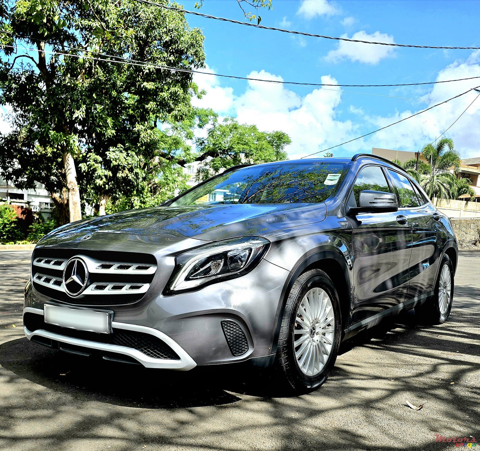 2020' Mercedes-Benz GLA 180 photo #1