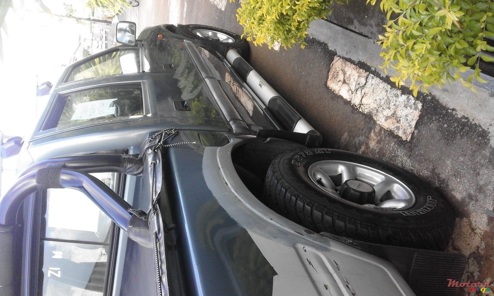 2001' Isuzu i-Series photo #5