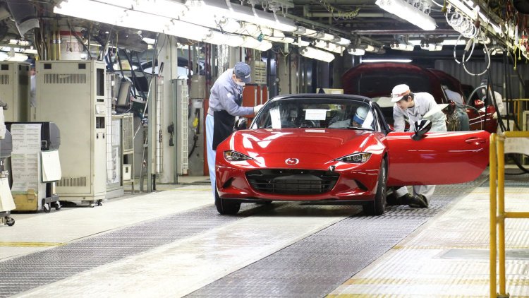 Mazda Starts Production of New MX-5 Miata in Japan