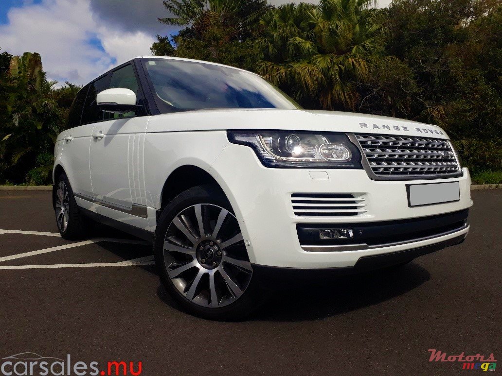 2016' Land Rover Range Rover Vogue 3.0 TDV6 photo #2