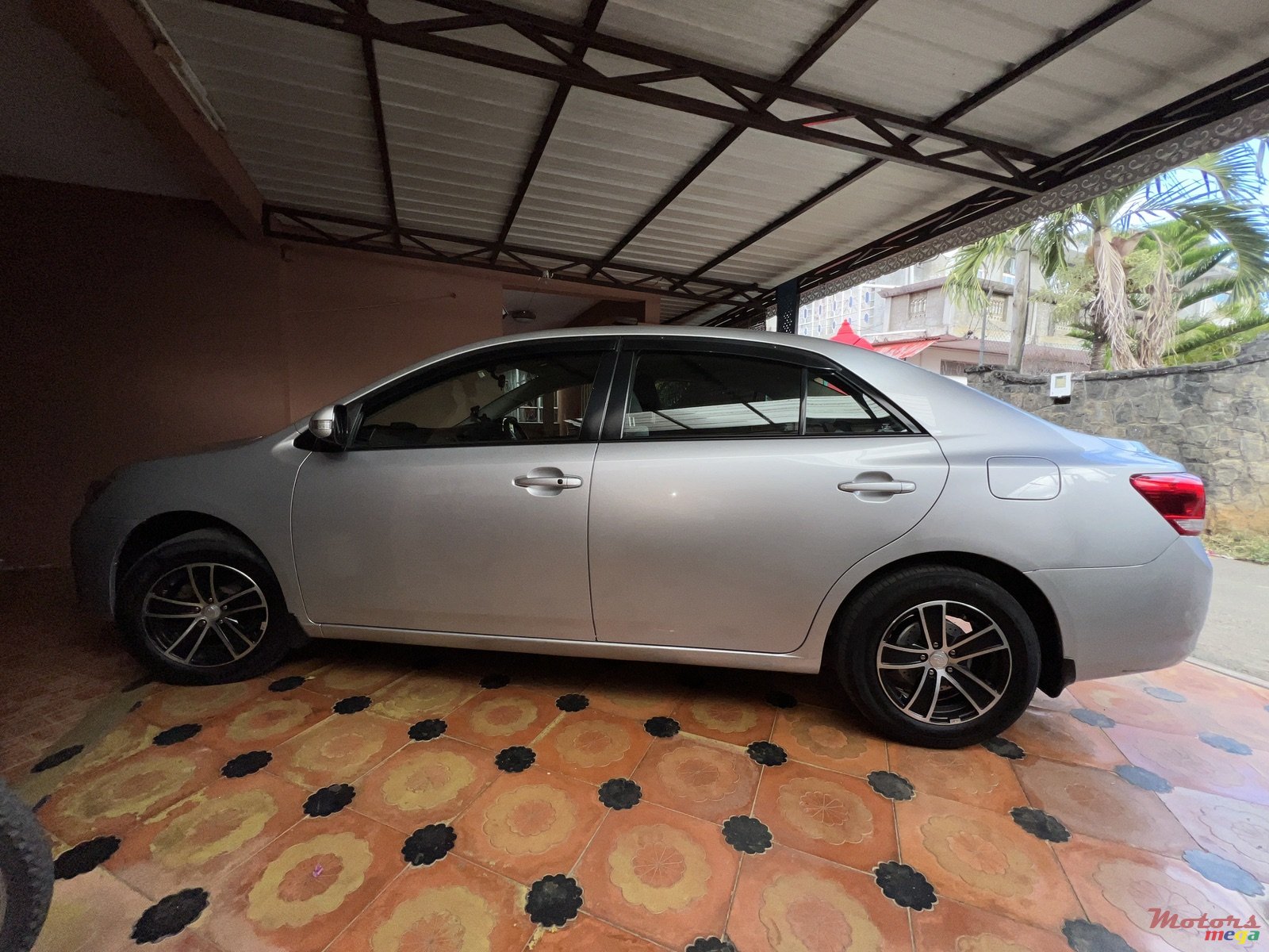 2012' Toyota Allion A15 photo #1