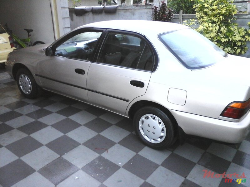 1994' Toyota Corolla photo #1