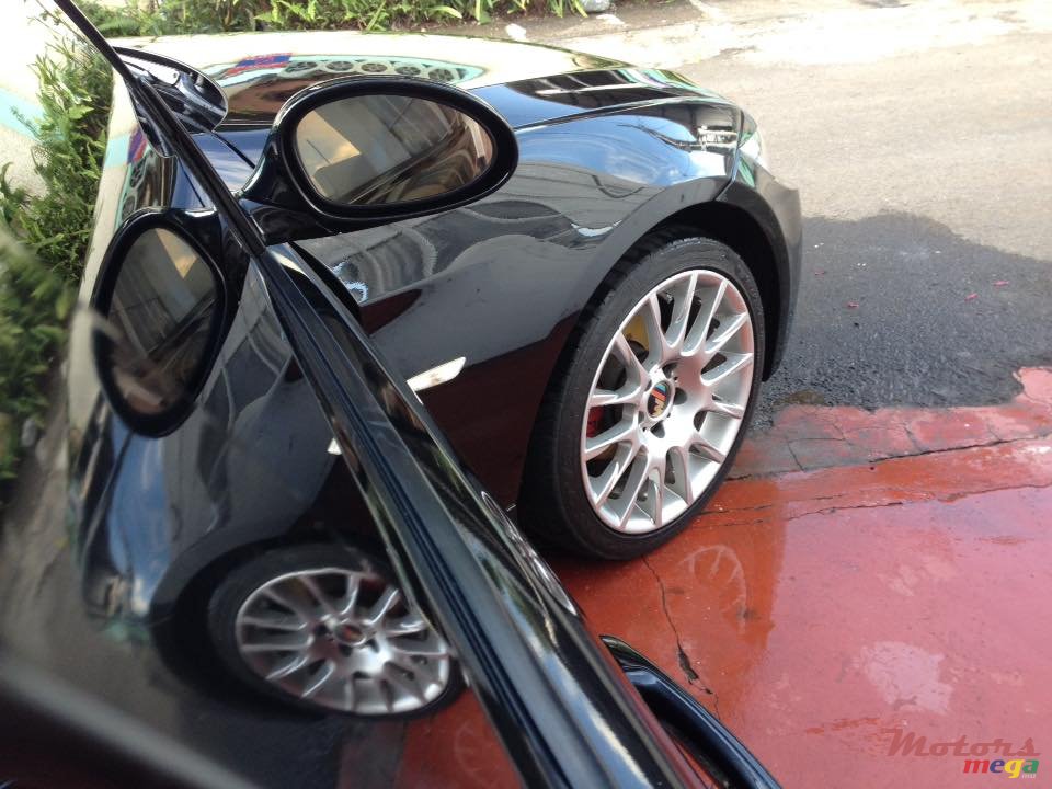 2006' BMW 320 photo #7