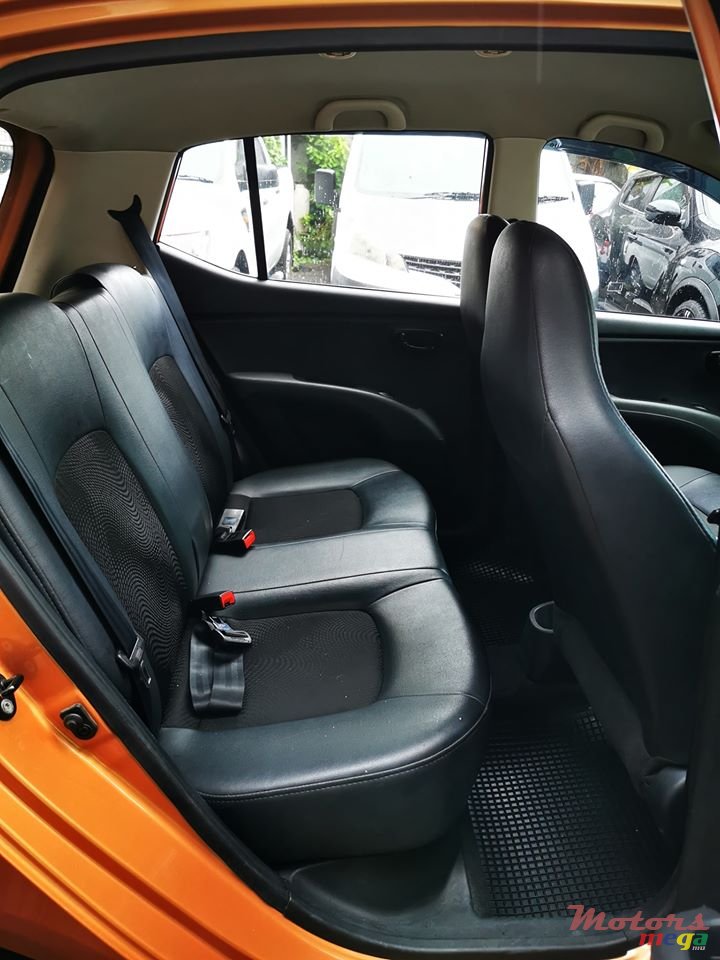 2015' Hyundai i10 photo #6