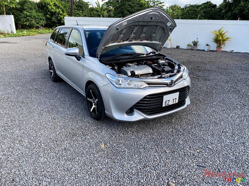 2017' Toyota Axio Fielder Facelift 1.5L photo #7