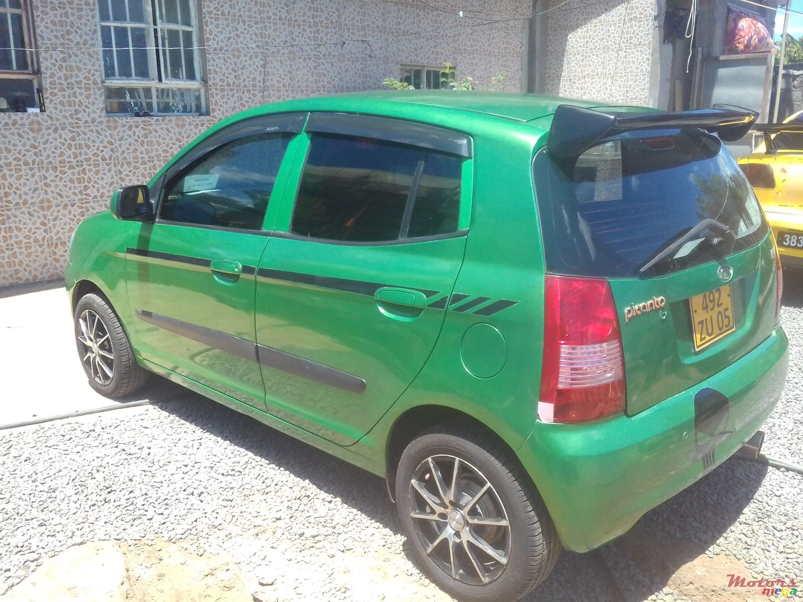 2005' Kia Picanto photo #5