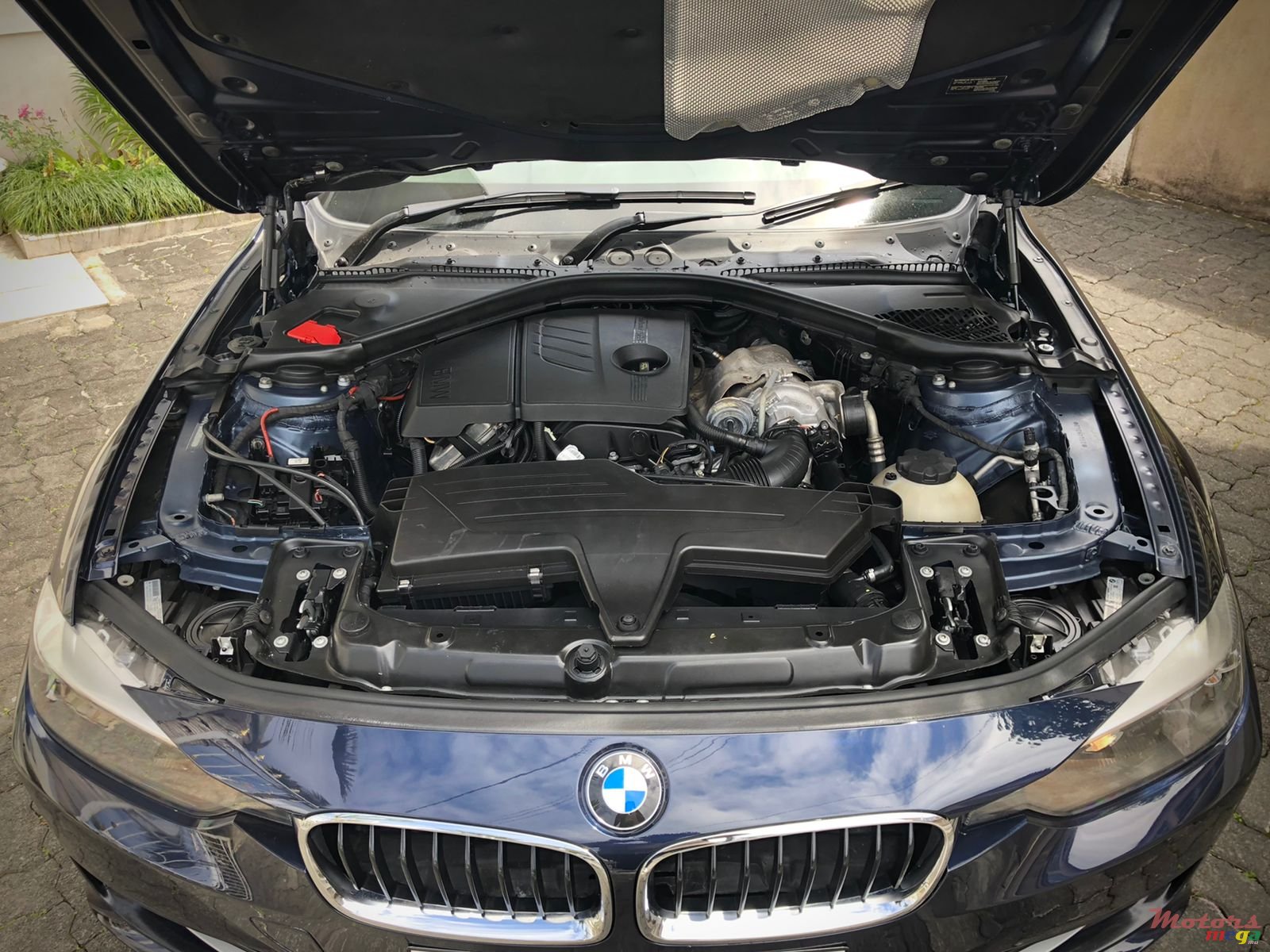 2014' BMW 320i 1600cc photo #7