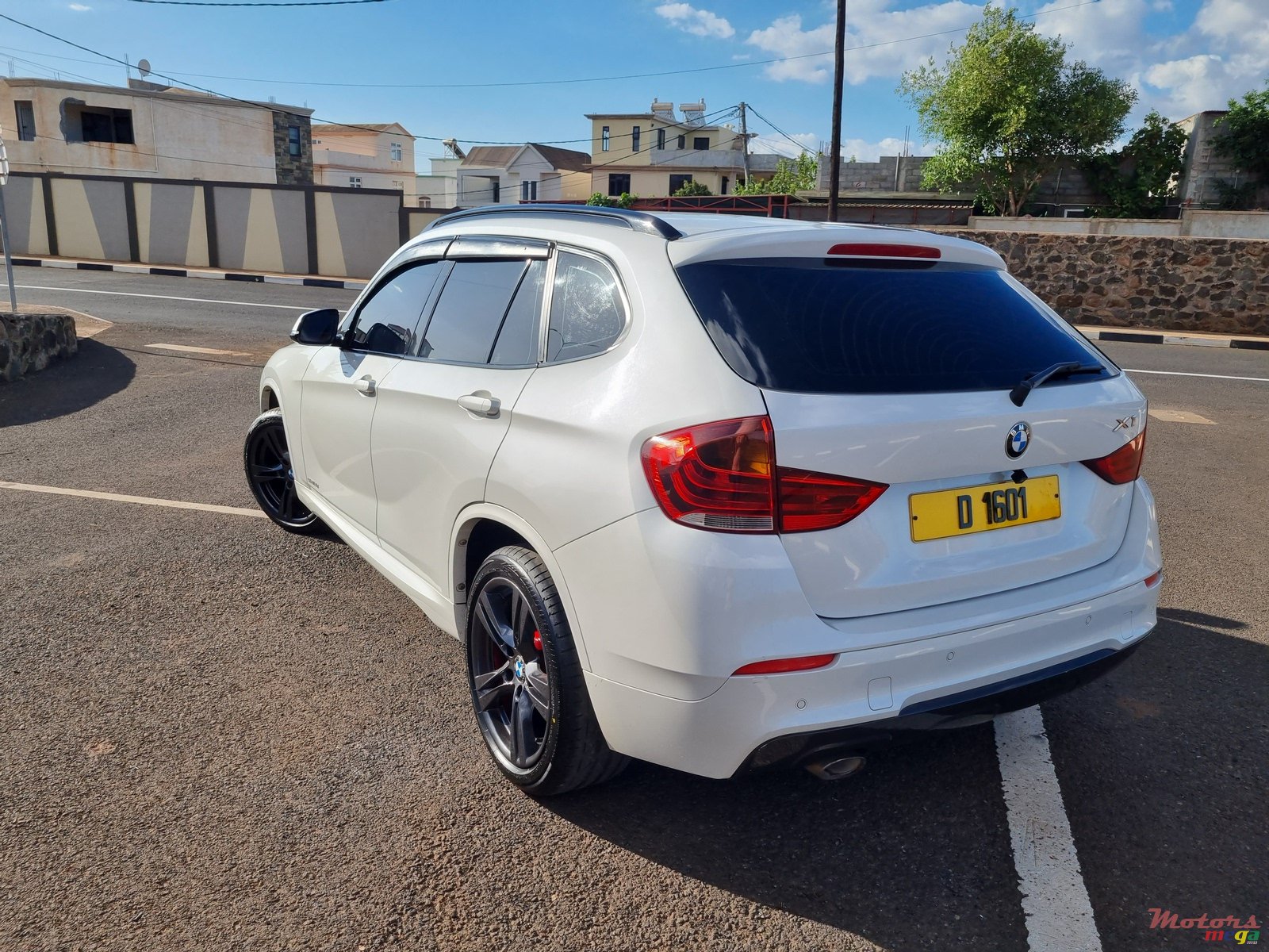 2012' BMW X1 photo #6