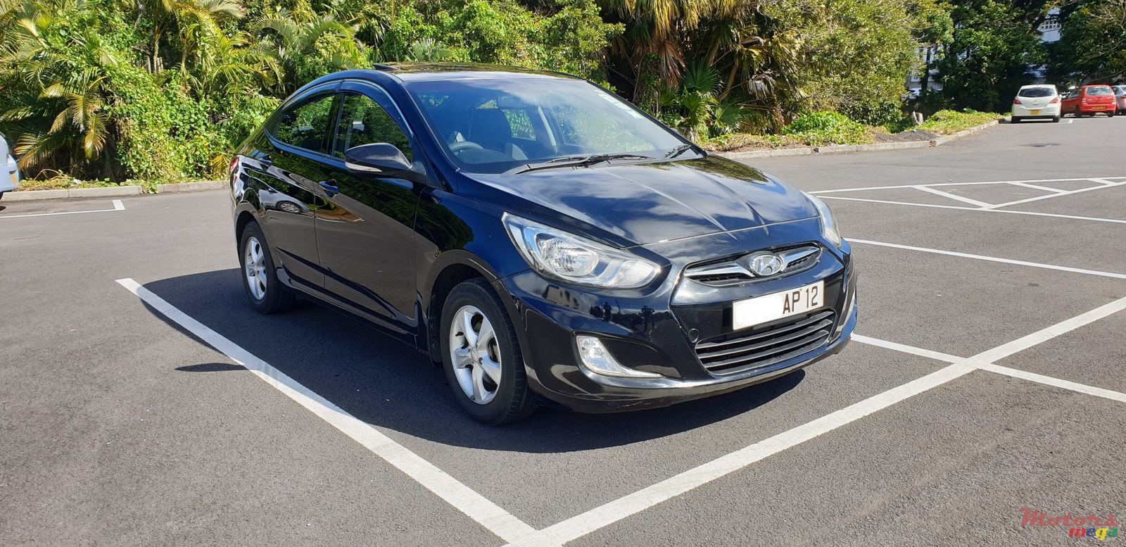 2012' Hyundai Accent photo #1