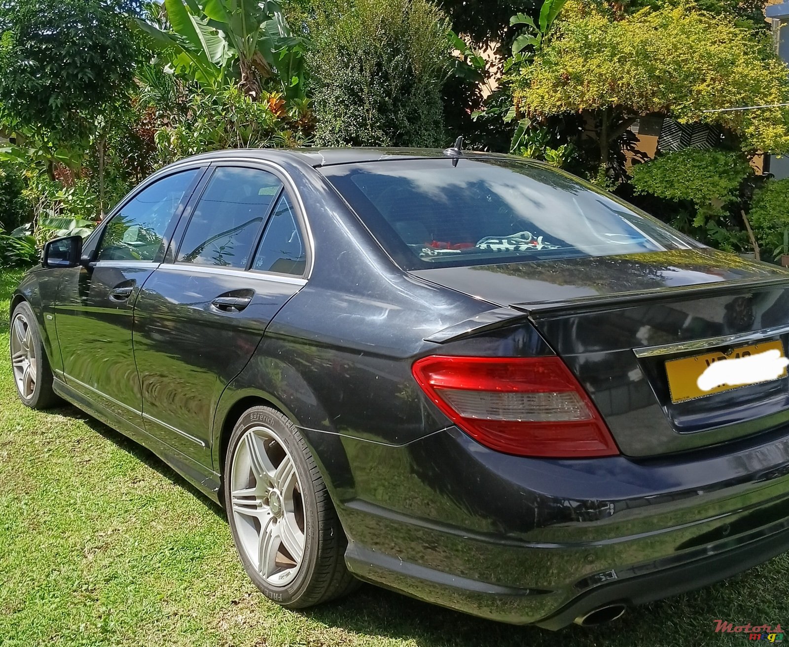 2009' Mercedes-Benz 180 C180 photo #4