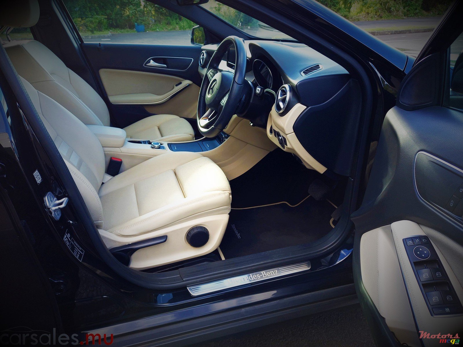 2016' Mercedes-Benz GLA-Class 200 Style photo #5