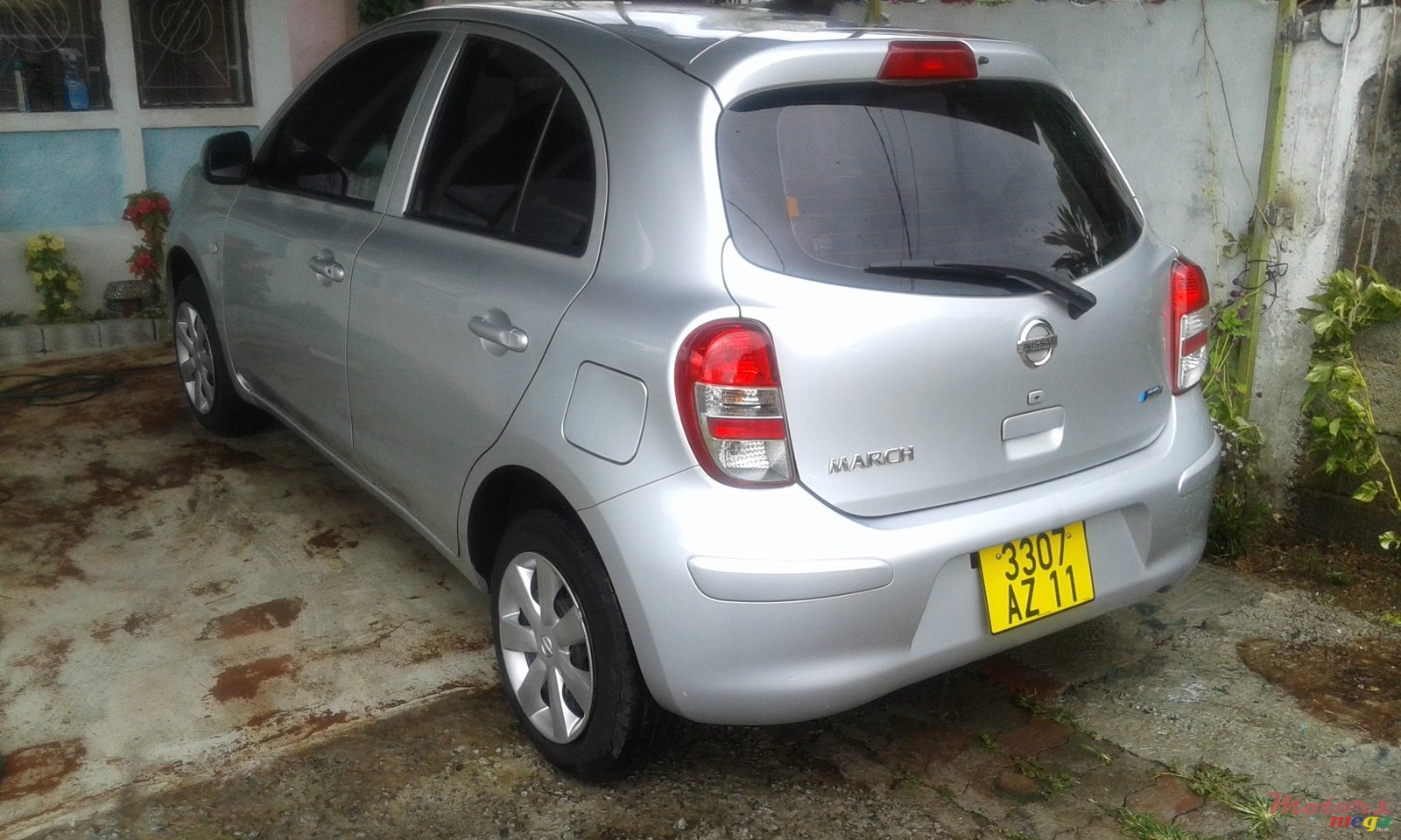 2011' Nissan Micra photo #2