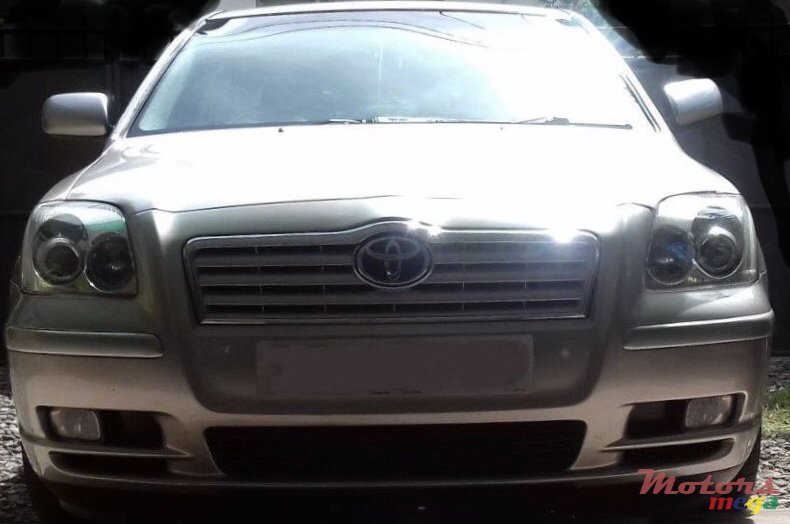 2008' Toyota Avensis No modif photo #1