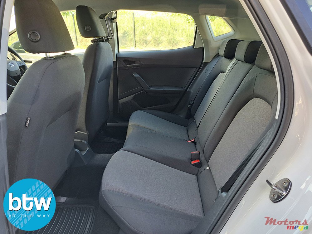 2022' SEAT Ibiza photo #4