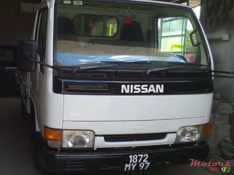 1997' Nissan photo #1