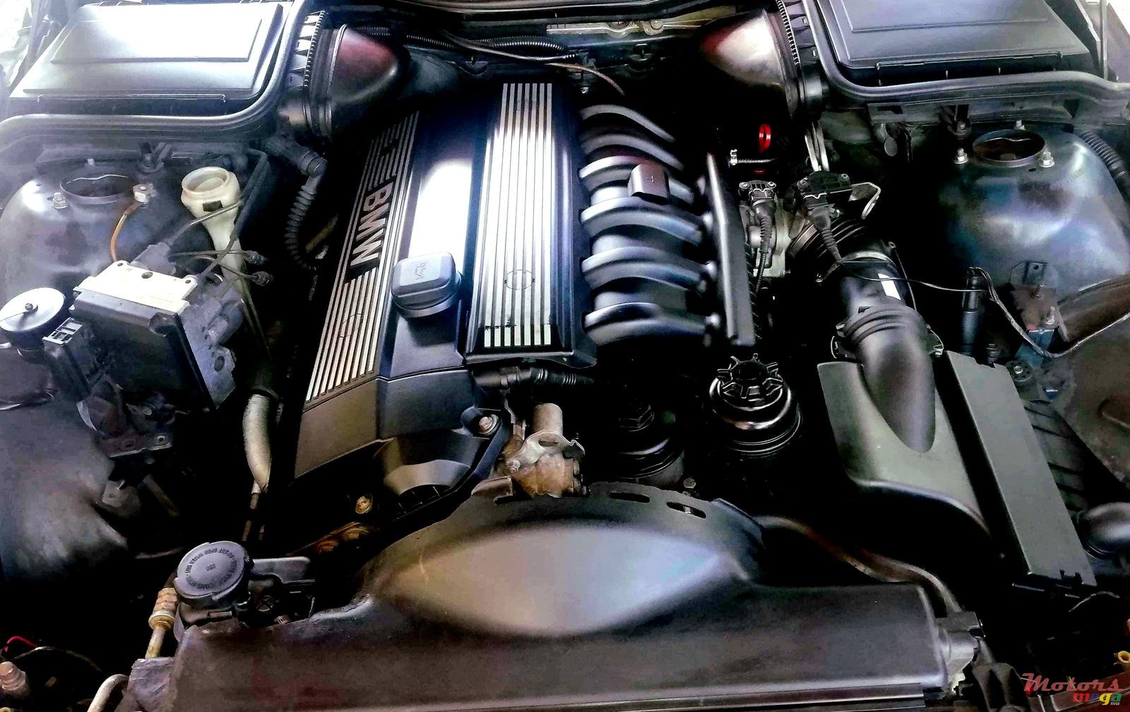 1998' BMW 523 photo #3