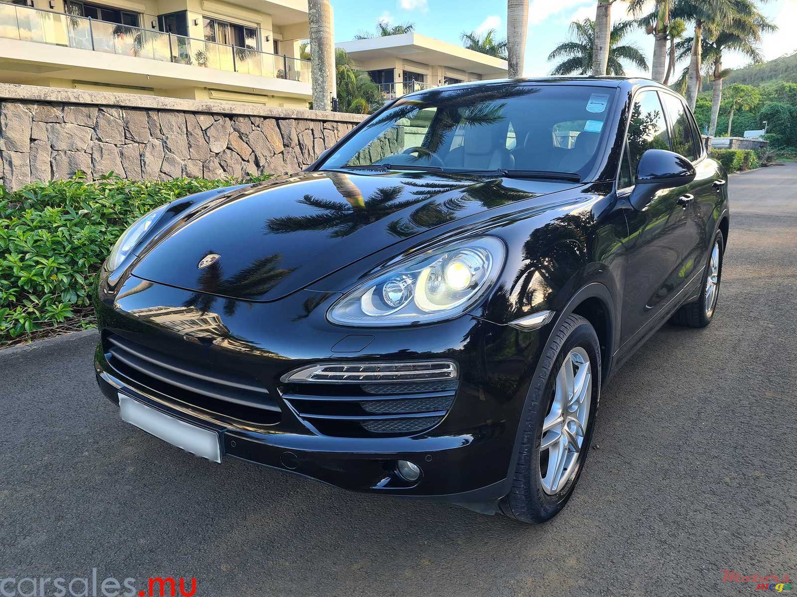 2013' Porsche Cayenne 3.6 V6 photo #1
