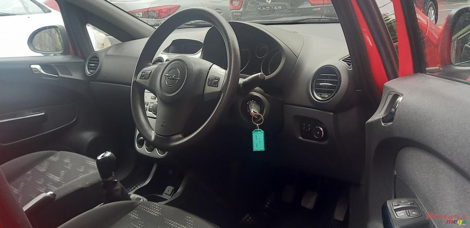 2013' Opel Corsa photo #5